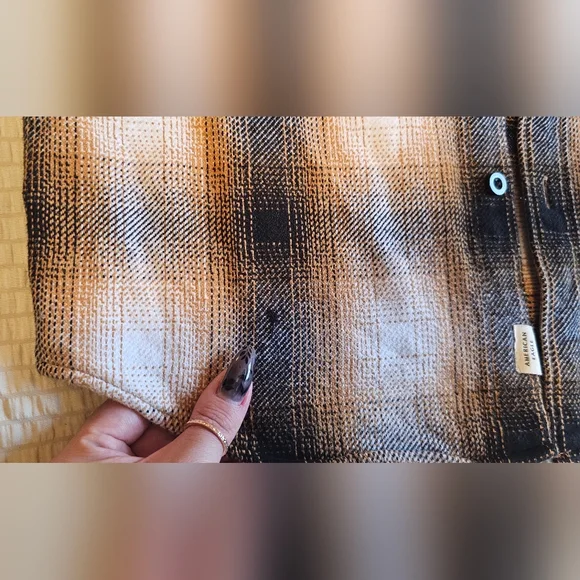 American Eagle - Orange/Black Plaid 100% Cotton Flannel Shirt - Picture 5 of 11